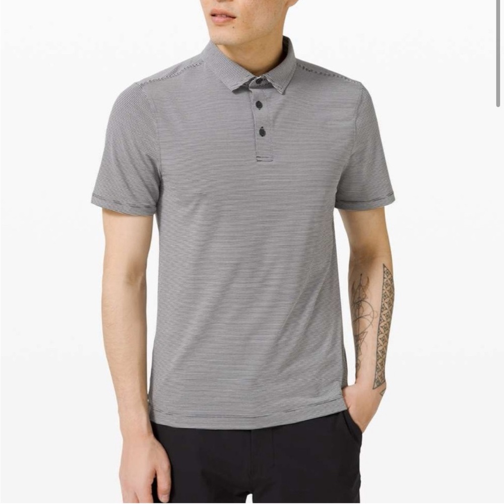Lululemon Athletica Evolution Polo Shirt in Tonka
Stripe Obsidian Vapor